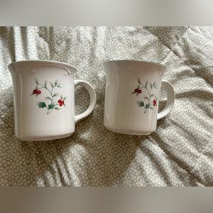 Winter berry mugs